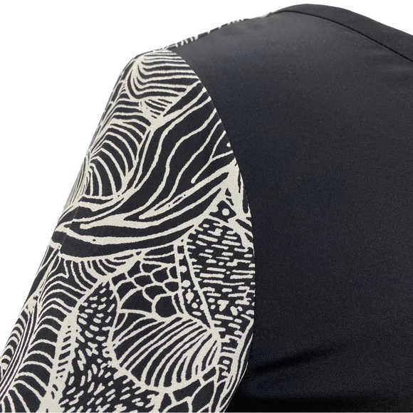 DIANE VON FURSTENBERG Black and White Silk Long Sleeve Top - Picture 3 of 8